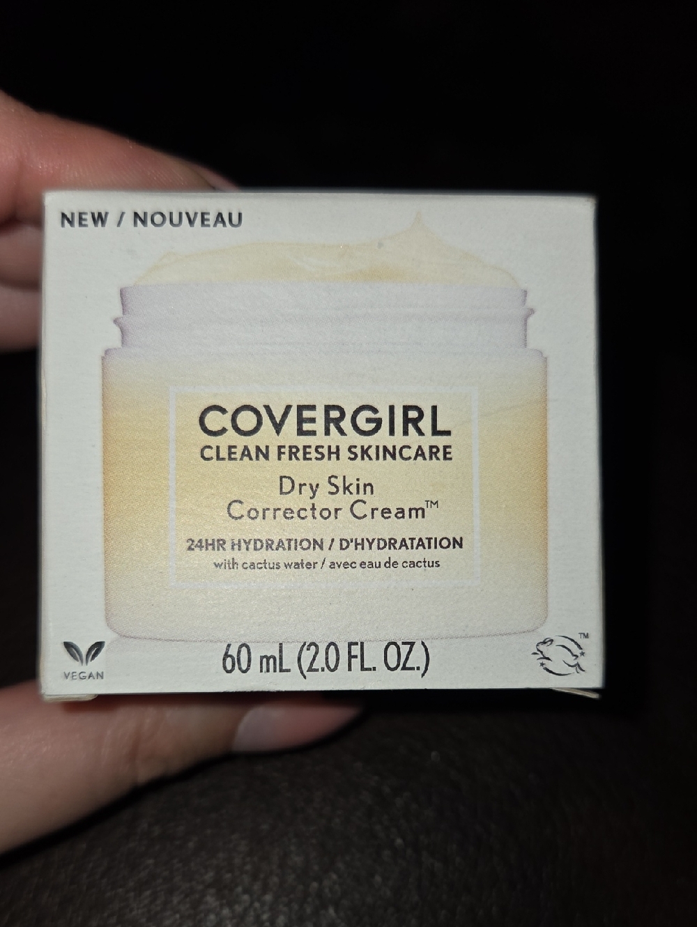 COVERGIRL Clean Fresh Skincare Dry Skin Corrector Cream - Cream/White